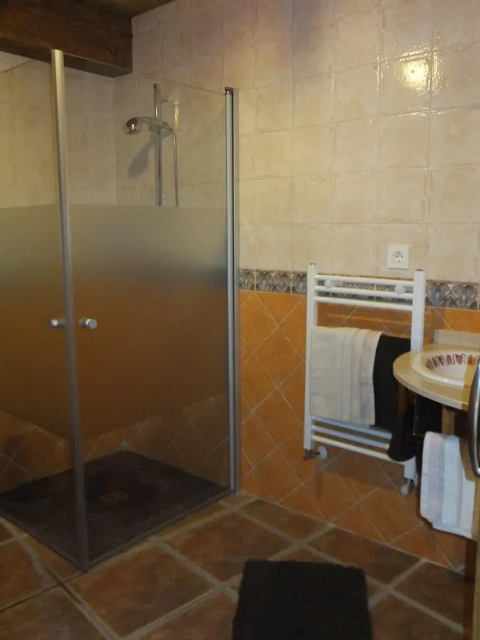 Urresillo Landetxea Apartment Menaka